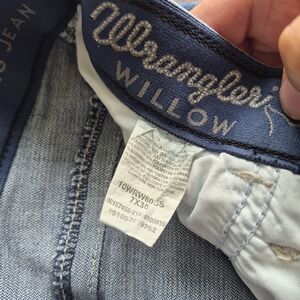 Wrangler Women's Light Blue Jeans